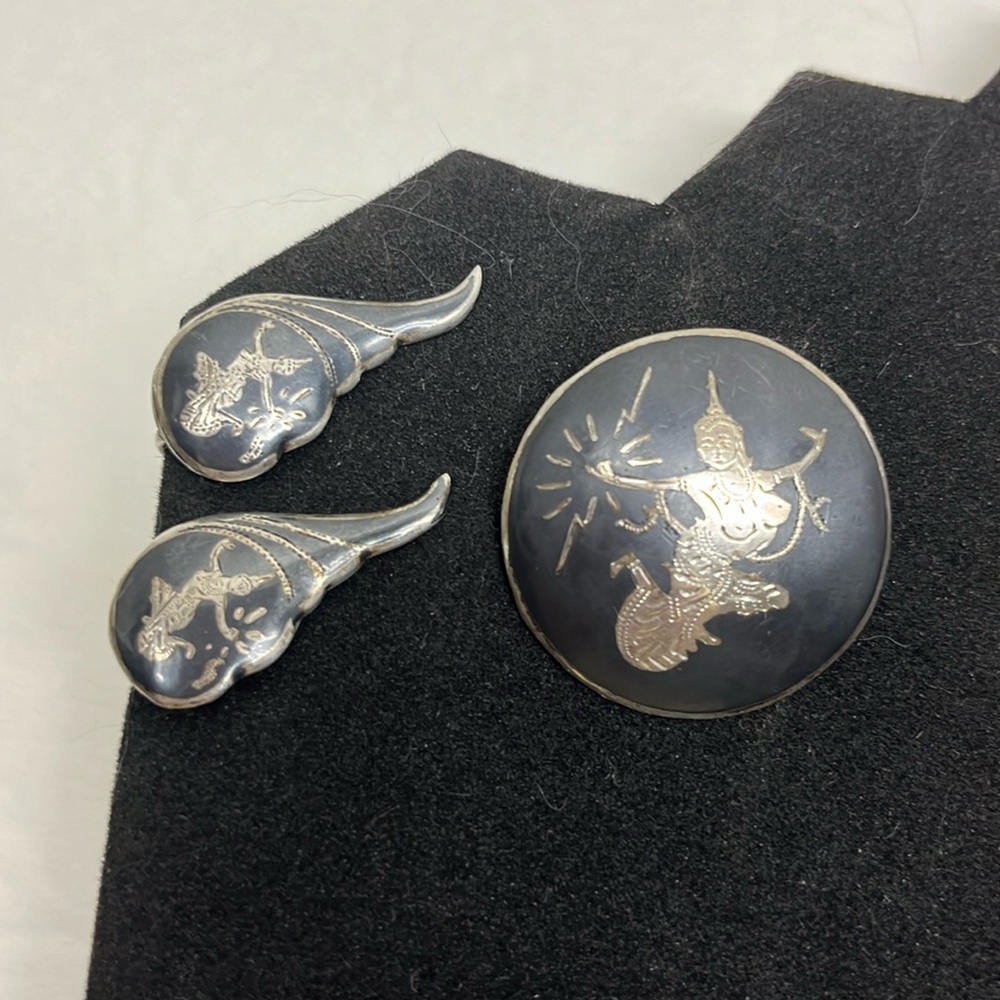 Vintage Siam Sterling Silver dancer pin & earrings